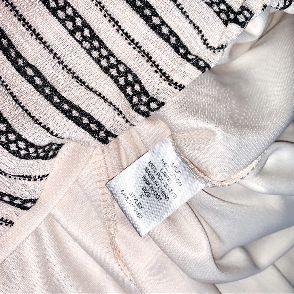 Charlotte Russe Small Dress Cream Cold Shoulder - Picture 5 of 6